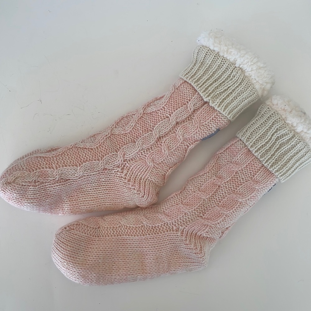 Jane and Bleecker || Cozy Pink Socks with Non-Slip Bottoms